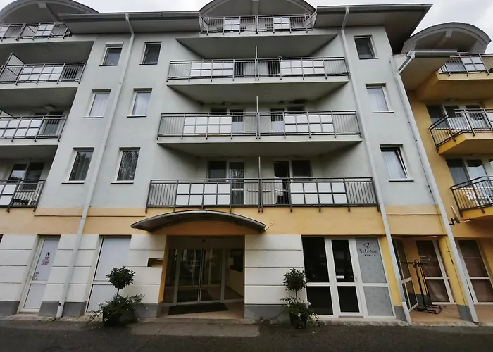 Apartment Karos Kristaly *
